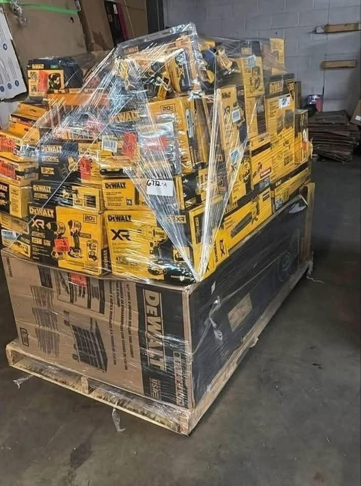 À Propos - Essaadadestockage